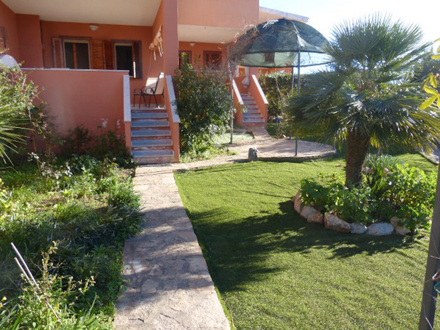Quadrilocale Vico Trento Apartment San Teodoro  Exterior photo