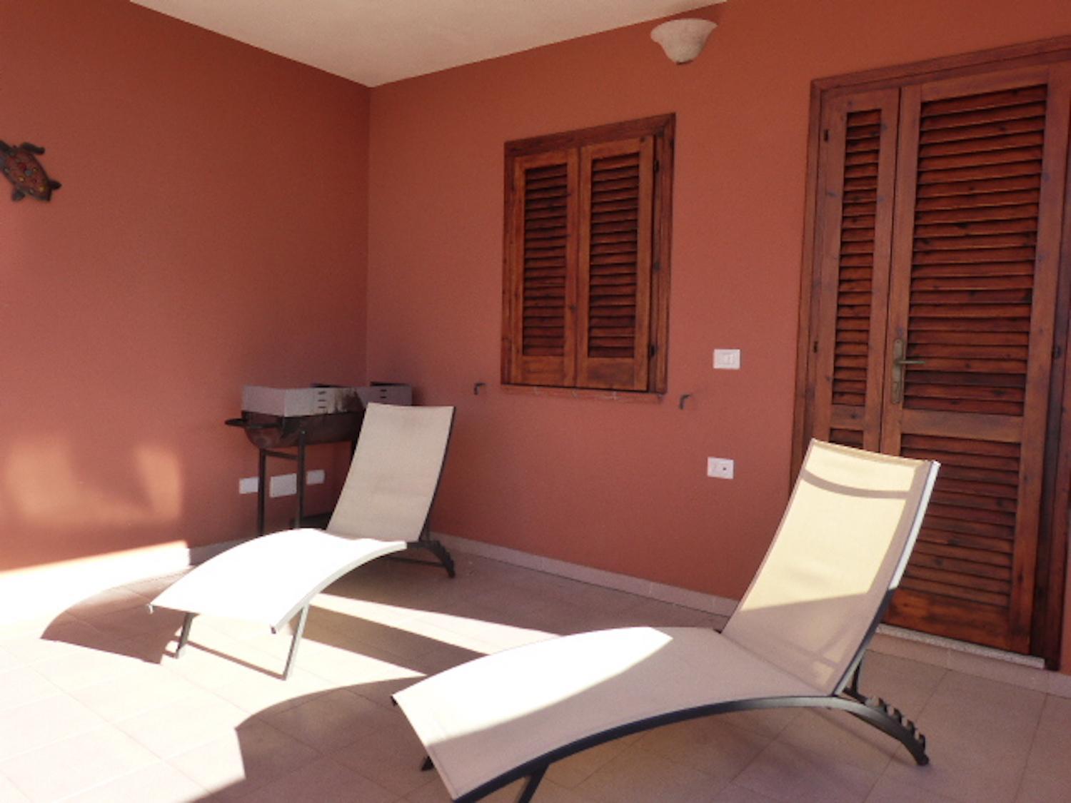 Quadrilocale Vico Trento Apartment San Teodoro  Exterior photo