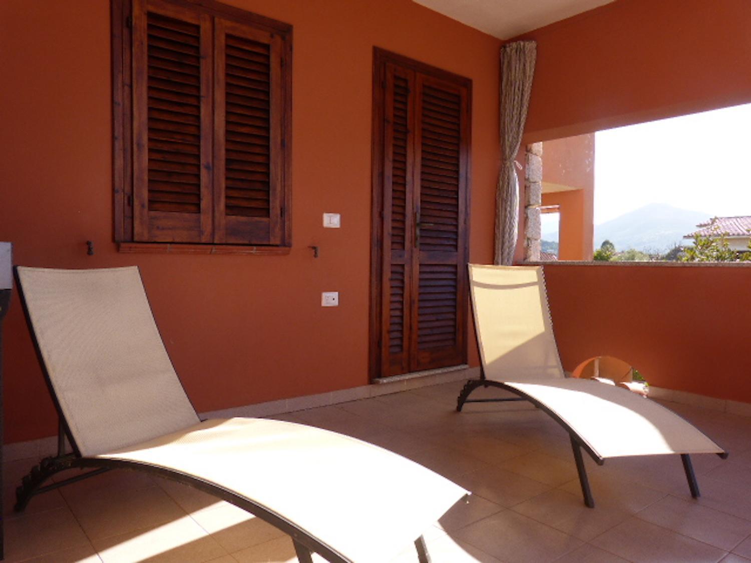 Quadrilocale Vico Trento Apartment San Teodoro  Exterior photo