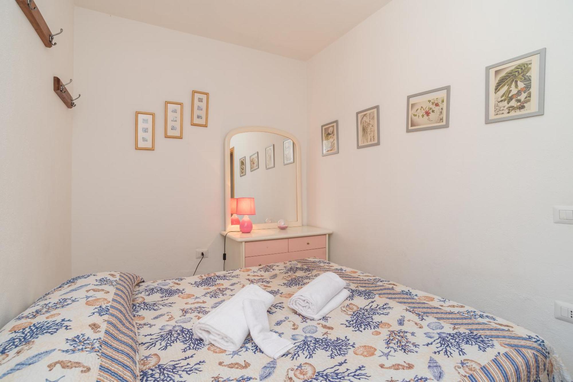 Quadrilocale Vico Trento Apartment San Teodoro  Exterior photo